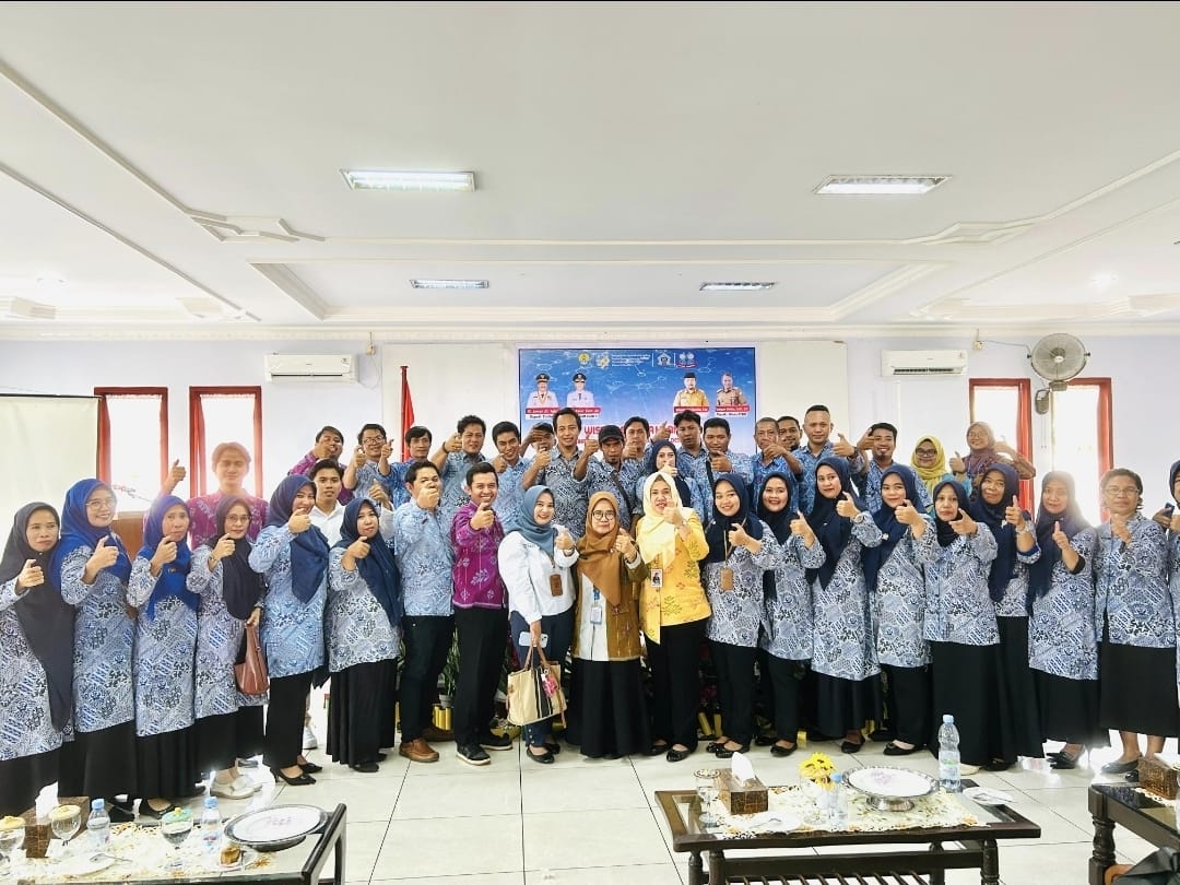 Ketua IPeKB Kabupaten Buol Hadiri Pengukuhan GATI dan Wisuda Lansia di Kab Tolitoli