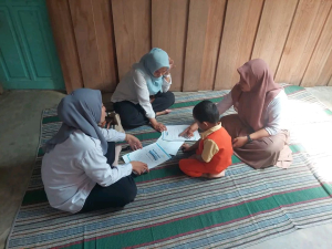 Penyuluh KB P2KBP3A Buol Lakukan Pendampingan Pengasuh di TPA Cahaya Hati