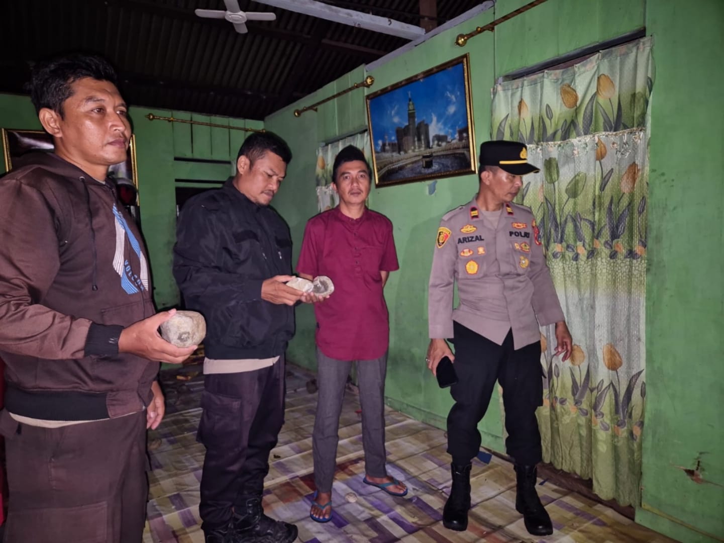 Diduga Dipicu Dendam Lama, Polsek Bunobogu Amankan TKP Pengerusakan Rumah