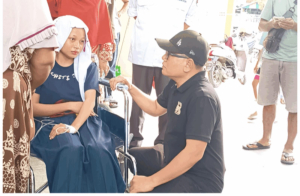 SPPG Dihentikan Sementara, Bupati Buol Tinjau Langsung Korban Diduga Keracunan MBG!