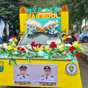 Miniatur Masjid Jadi Magnet Pawai Ta’aruf, Kafilah Buol Tampil Mencolok di MTQ Provinsi Sulteng