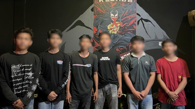 Enam Terduga Pelaku Penganiayaan di Puncak Buol Berhasil Diamankan Polres Buol, Pisau 27 Cm Disita!